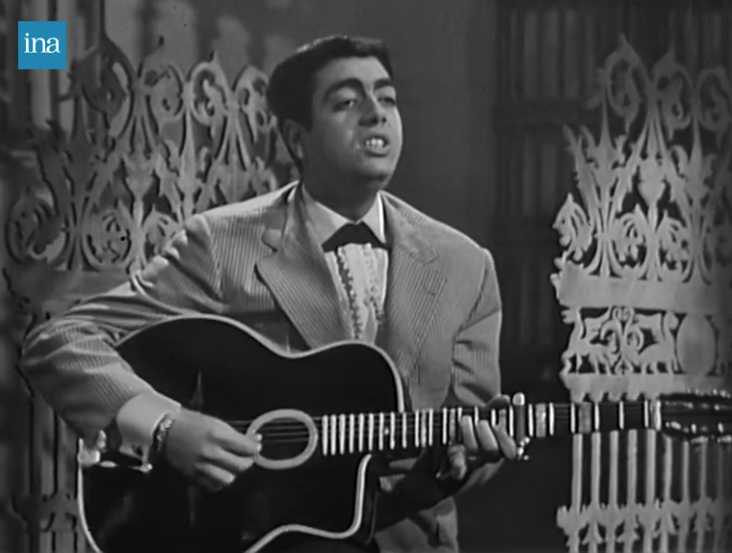 Enrico Macias, chanteur, Adieu mon pays
